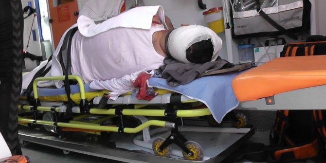 Kulu’da motosikletle minibüs çarpıştı: 2 yaralı