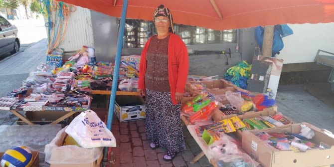 26 yıldır her bayram çalışıyor