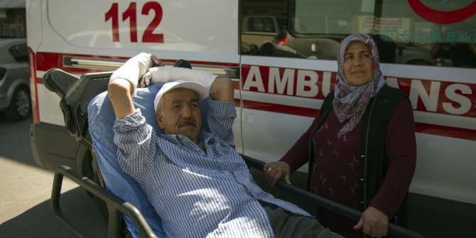 Boğanın çarptığı adam kendi kazdığı çukura düştü: 2 kolu kırıldı