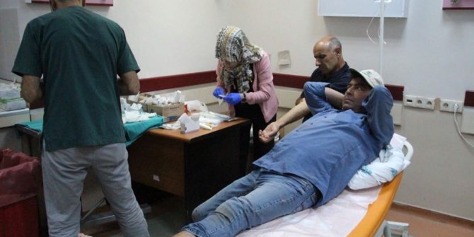 Oltu’da acemi kasaplar hastaneyi doldurdu