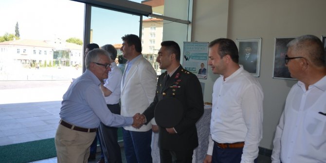 Kula protokolü bayramlaştı