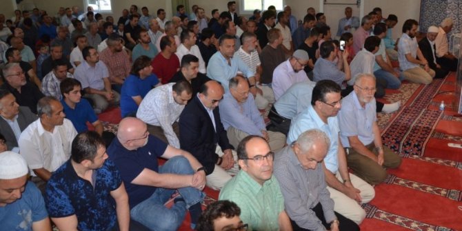 ABD’de bayram namazı coşkusu yaşandı