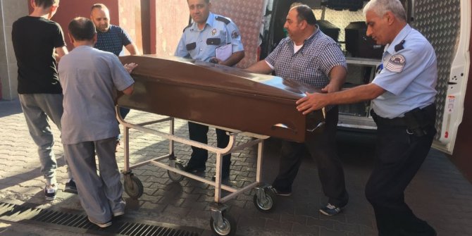 Bunalıma giren genç kız intihar etti