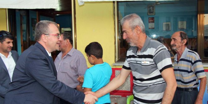 AK Parti Bilecik Milletvekili Eldemir vatandaşlarla bayramlaştı