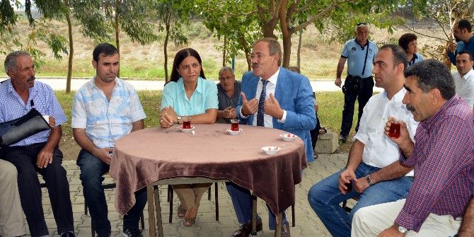 Akdeniz Belediyesi’nin Halk Toplantıları Devam Ediyor