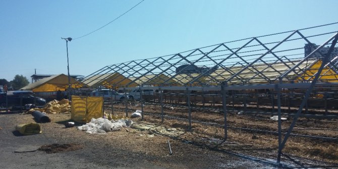 Büyükbaş satıcıları çadırlarını topladı