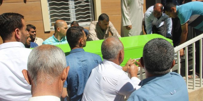 Otomobile çarpan motosikletli yaşam savaşını kaybetti