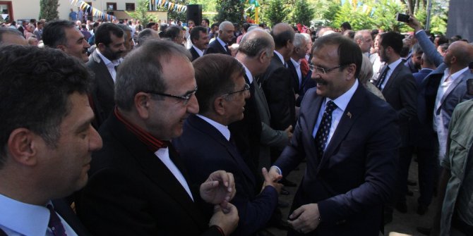 Hakan Çavuşoğlu: “Dünya 5’ten büyüktür diye haykıracağız”