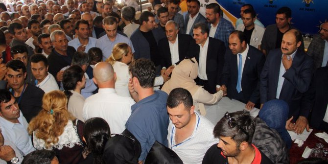 Bakan Fakıbaba hemşehrileriyle bayramlaştı