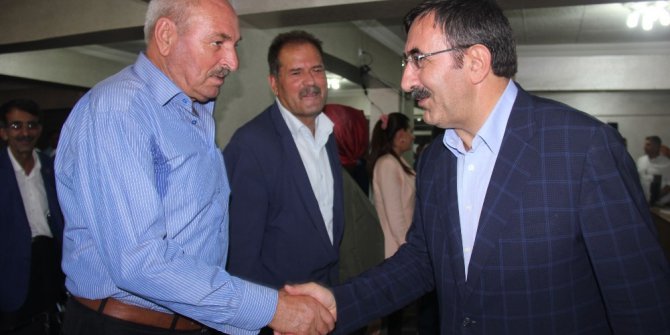 AK Parti’li Yılmaz: “İslam dünyası üzerindeki oyunlar tesadüf değil”