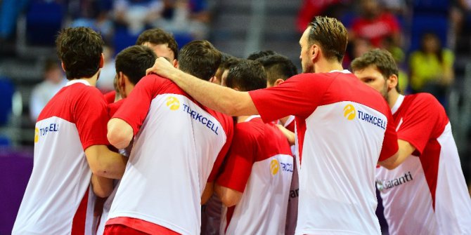 Milliler Büyük Britanya’yı 84-70 mağlup etti