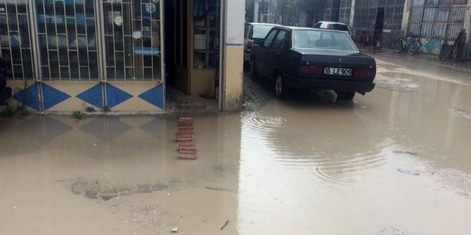 Yağmur Yenişehir’i Esir Aldı