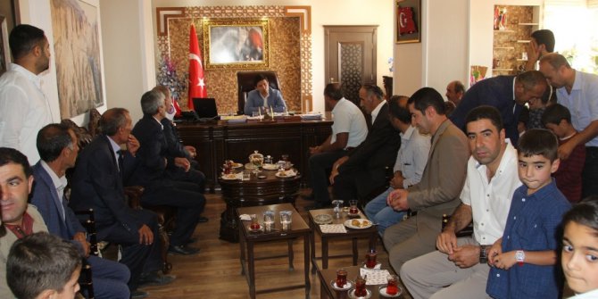 Kaymakam Öztürk’ten bayram ziyareti