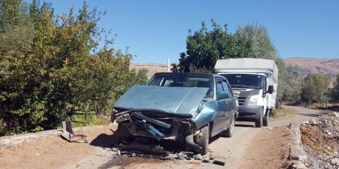 Sivas’ta iki otomobil çarpıştı: 6 yaralı