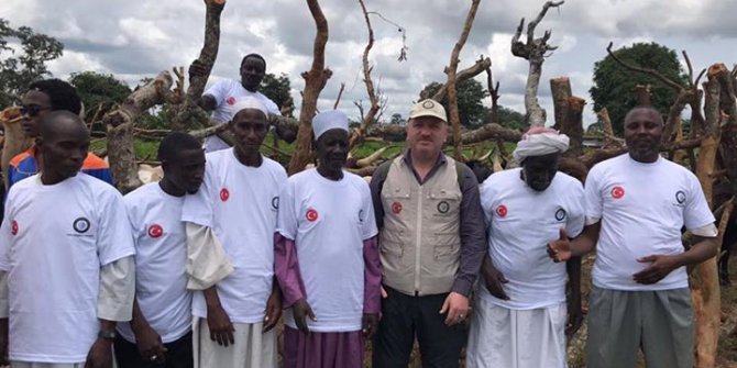 Çadlı çocukların bayram sevinci