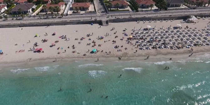Çeşme’ye bayram piyangosu vurdu