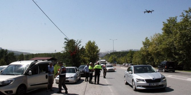 Jandarma ve polisten droneli trafik denetimi