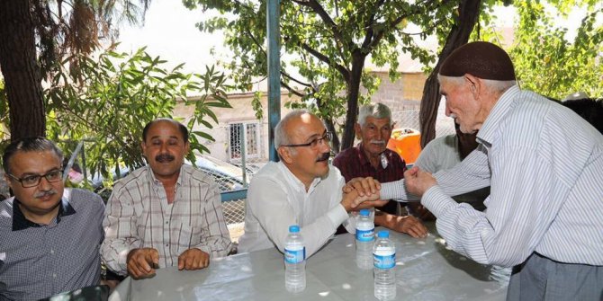 Bakan Elvan: "Dünya, Myanmar’daki katliama sessiz kalıyor"