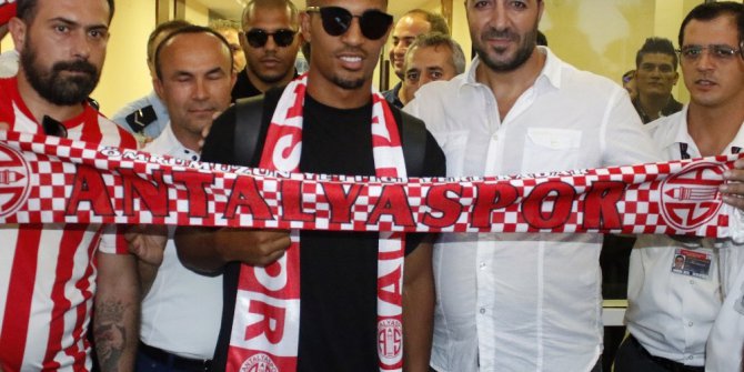 William Vainqueur, Antalya’ya geldi