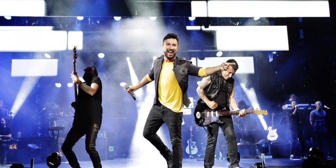 Ağustos’ta fizy müzik listelerinin galibi Tarkan oldu