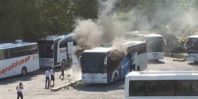15 Temmuz Demokrasi Otogarı’nda otobüs yangını paniği
