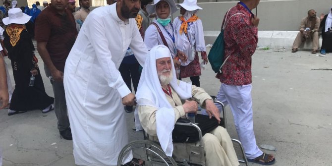 98 yaşında hacı oldu