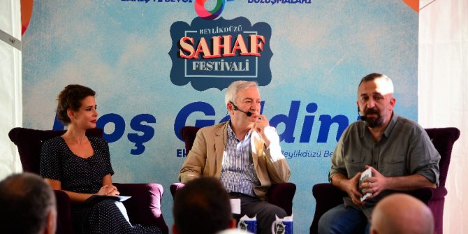 Beylikdüzü’nde hatırat ve mizah konuşuldu