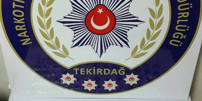 2 kadının sır gibi sakladığı uyuşturucuyu polisin inadı buldu