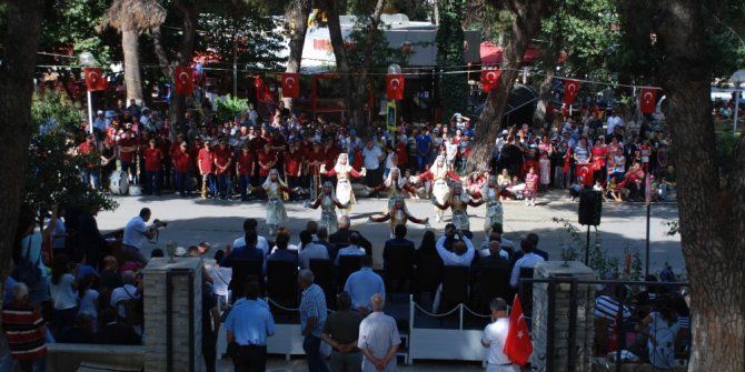 Tire ve Bayındır’da 95. yıl coşkusu