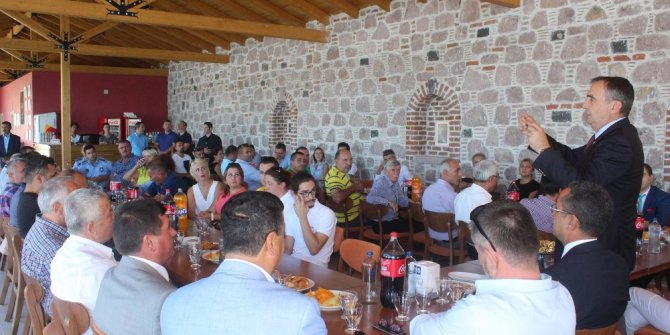 Ayvalık’ta ‘Belediye Ailesi’ Paşa Limanında bayramlaştı