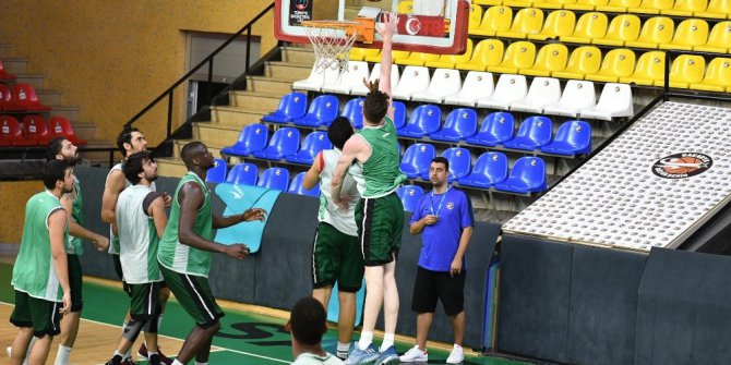 Büyükşehir Basket takımı hazırlık maçları için parkeye çıkıyor