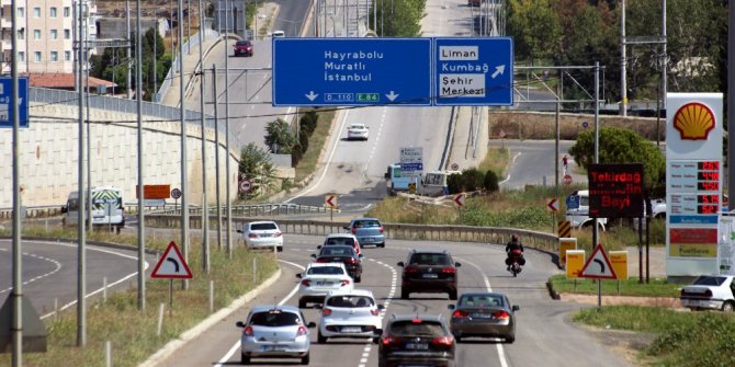Tatilcilerin dönüş yoğunluğu devam ediyor