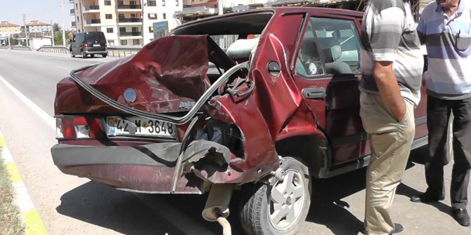 Kulu’da minibüsle otomobil çarpıştı: 1 yaralı