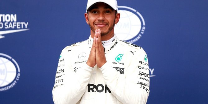 Lewis Hamilton zirvede