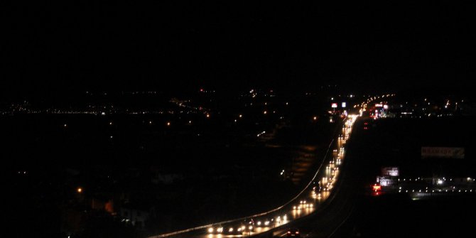 Tekirdağ-İstanbul yolunda trafik yoğunluğu devam ediyor