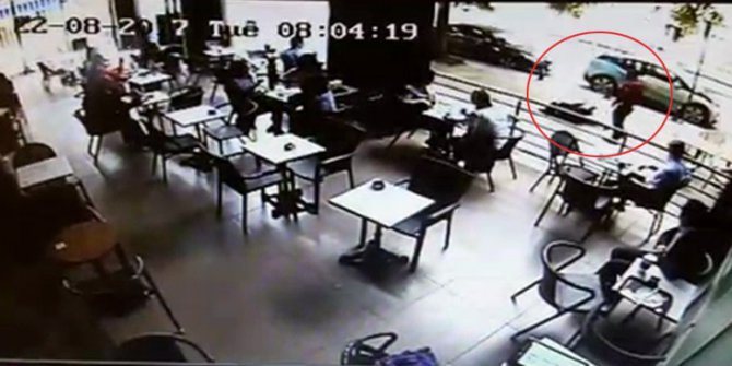 İstanbul’un göbeğinde kadına tekme tokat dayak kamerada