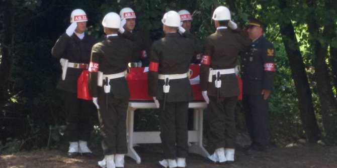 Kıbrıs gazisi son yolculuğuna uğurlandı