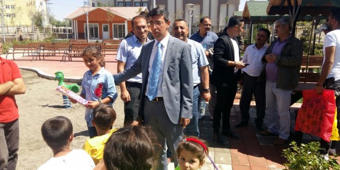 Kaymakam Kırlı vatandaşlarla bayramlaştı