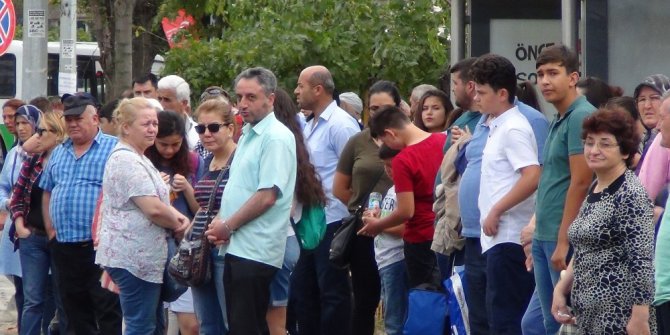 Bayramda Çorlu’da yarım milyon kişi bedava taşındı