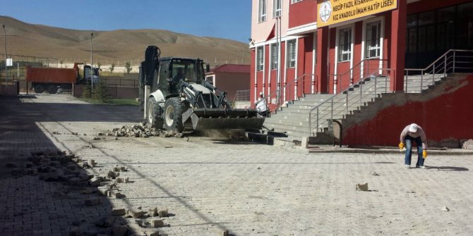 Gürpınar’da eğitim öğretim yılı hazırlığı