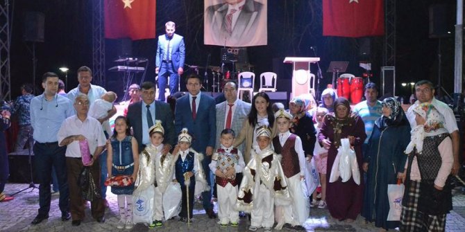 Emet’te kurtuluş coşkusu