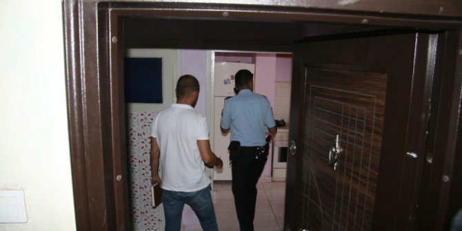 Antalya’da travestinin evinde şüpheli ölüm