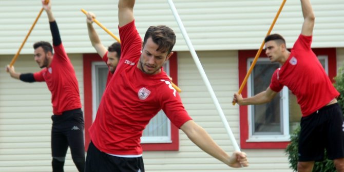 Samsunspor’a Larbi şoku