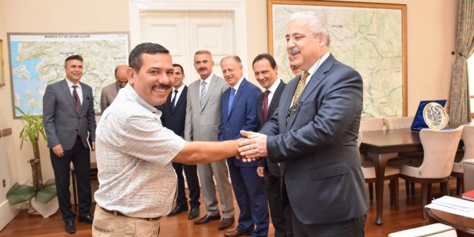 Valilik personeli bayramlaştı