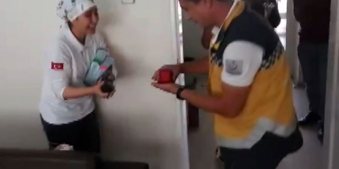 112 çalışanının evlenme teklifi böyle olur