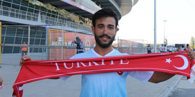 Taraftarların millilere güveni tam