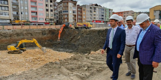 Demokrasi Meydanı 15 Temmuz’a yetiştirilecek