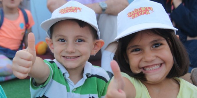 Çocuklar, "Rafadan Tayfa Sağlıklı Tayfa" etkinliği ile eğlendi