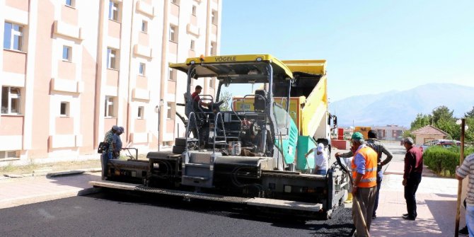 Özel İdareden asfalt çalışması