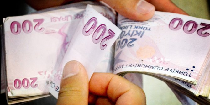 Serbest piyasada döviz fiyatları